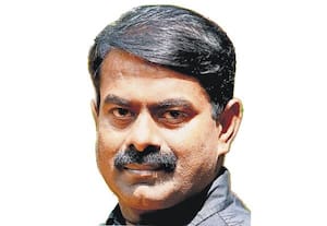 கரூர் சம்பவத்துக்கு வீடியோ வெளியீடு விஜய் இதயத்தில் வலி இல்லை: சீமான்