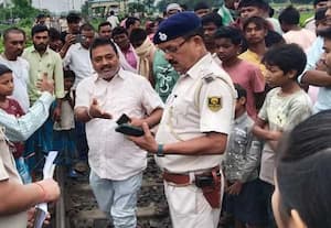 ரீல்ஸ் மோகத்தால் விபரீதம்; பீஹாரில் வந்தே பாரத் ரயில் மோதி 4 பேர் பரிதாப பலி