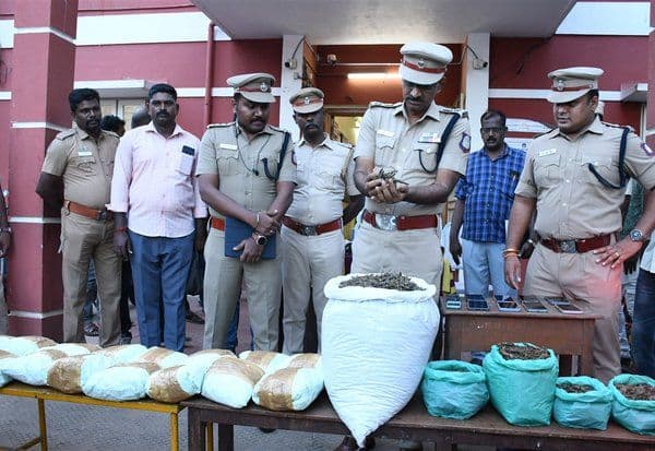 Latest Tamil News