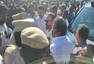 கரூர் சம்பவத்தில் நடிகர் விஜய்க்கு நீதிமன்றம் அறிவுரை கூறும்: கமல்ஹாசன் கருத்து 