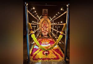 நாக மாலை அணிந்து 41 நாள் விரதம் இருக்கும் பக்தர்கள்