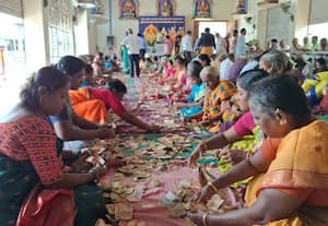 காமாட்சியம்மன் கோவில் உண்டியல் வருவாய் ரூ.53 லட்சம்
