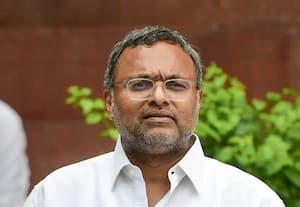 கார்த்தி வெளிநாடு செல்ல கட்டுப்பாடுகள் நீக்கம்
