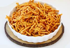 துாயமல்லி காரசேவு