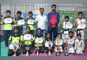 சிலம்பம், கராத்தேயில் வென்ற மதுரை வீரர்கள்