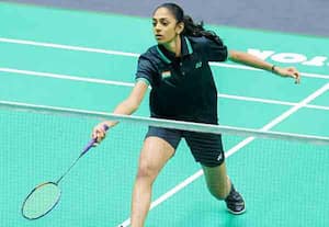 அரையிறுதியில் லக்சயா: ஆசிய ஜூனியர் பாட்மின்டனில்