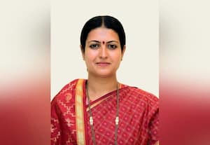 ஒன்பது மாணவர்களை டில்லி சுற்றுலா அழைத்து செல்லும் காங்கிரஸ் எம்.பி.,