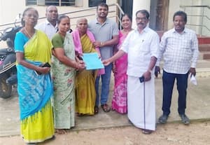 பள்ளிக்கு 33 சென்ட் நிலம் தானம் ஹெச்.எம்., குடும்பத்திற்கு பாராட்டு