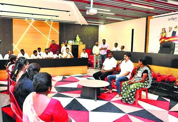 Latest Tamil News