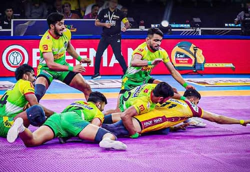 கபடி: வெளியேறியது பாட்னா