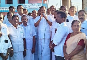 அ.தி.மு.க., தெருமுனை பிரசார கூட்டம்