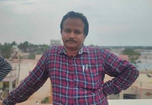 பட்டா மாறுதலுக்கு லஞ்சம் : திருப்பூர் அருகே வி.ஏ.ஓ. கைது