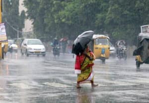 தமிழகம், புதுச்சேரியில் இன்று மிதமான மழை