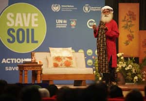 முன்னெடுத்த மண் காப்போம் இயக்கத்திற்கும், தன்னார்வலர்களுக்கும் சத்குரு வாழ்த்து