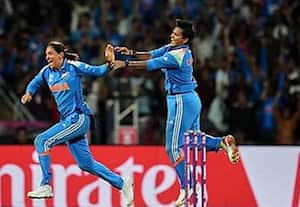  மகளிர் உலகக்கோப்பை: இந்தியா முதல் முறை சாம்பியன்