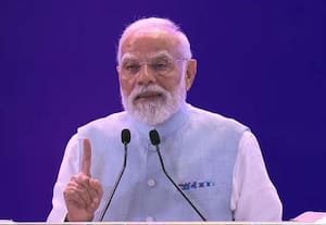 தொலைநோக்கு பார்வையுடன் இந்தியா செயல்படுகிறது: பிரதமர் மோடி பெருமிதம்