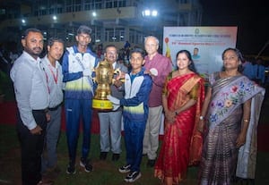 வேதாந்தா பள்ளியில் விளையாட்டு விழா