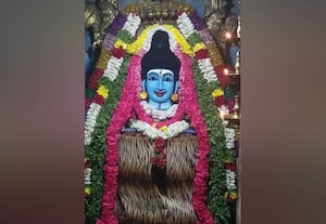 சிவன் கோயில்களில் பிரதோஷ வழிபாடு..