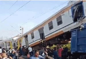 பயணிகள் ரயில், சரக்கு ரயில் நேருக்கு நேர்  மோதல்; சத்தீஸ்கரில் 10 பேர் பலி