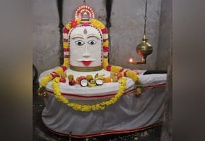 சிவன் கோவில்களில் அன்னாபிஷேகம்