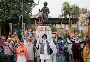 14 இந்தியர்களை திருப்பி அனுப்பிய பாக்.,: ஹிந்துக்கள் என காரணம் சொல்கிறது