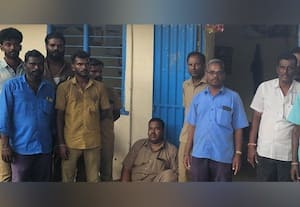 ஒருமையில் பேசிய மேலாளர் பஸ் ஓட்டுநர் தீக்குளிக்க முயற்சி