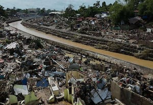 புயல், வெள்ளத்தில் 114 பேர் பலி பிலிப்பைன்சில் அவசரநிலை அறிவிப்பு