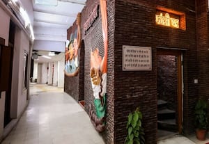 அரவிந்த் கெஜ்ரிவால், மணீஷ் சிசோடியாவுக்கு சட்டசபை சம்மன்