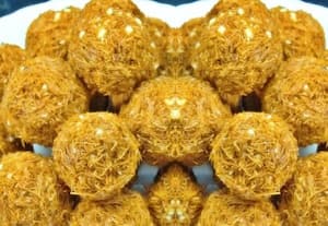  தித்திக்கும் சேமியா லட்டு