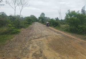 தர்காஸ் - மருதேரி சாலை மோசம் வாகன ஓட்டிகள் அச்சம்