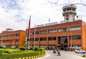 நேபாளத்தில் விமான நிலைய ஓடுபாதை விளக்குகளில் கோளாறு: அனைத்து விமான சேவைகளும் நிறுத்தம்