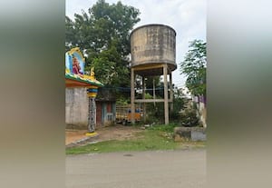 ஆபத்தான மேல்நிலை குடிநீர் தொட்டி இடிக்க கீழக்கரணை மக்கள் கோரிக்கை