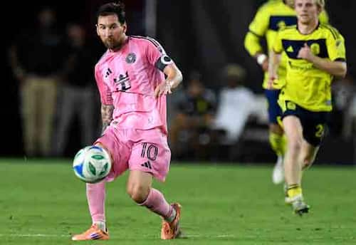 மெஸ்ஸி 'மேஜிக்': அரையிறுதியில் மயாமி