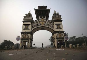 பீஹாரில் நாளை மறுநாள் 2ம் கட்ட தேர்தல்; இந்தியா - நேபாள எல்லை 72 மணிநேரம் மூடல்