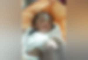 செடிகளுக்குள் வீசப்பட்ட பச்சிளம் குழந்தை மீட்பு