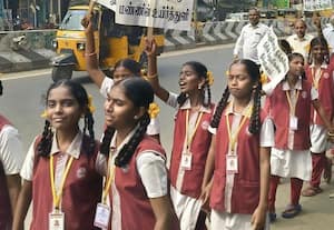 விழிப்புணர்வு ஊர்வலம் 