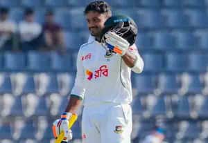 வங்கதேச அணி ரன் குவிப்பு: அயர்லாந்து பவுலர்கள் திணறல்