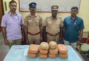 ﻿ ரயிலில் கஞ்சா கடத்தல்