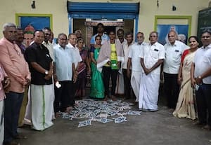 ﻿ தேசிய அளவிலான போட்டிக்கு தகுதி பெற்ற மாணவிக்கு பாராட்டு