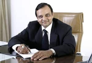 அடுக்குமாடி வீடு கட்டி தருவதில் ரூ.14,599  கோடி மோசடி: ரியல் எஸ்டேட் நிறுவனத்தின் முன்னாள் எம்.டி கைது