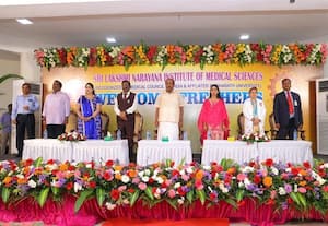 ﻿ லட்சுமிநாராயணா மருத்துவ கல்லுாரியில் முதலாமாண்டு வகுப்பு துவக்க விழா