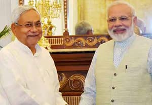 பீஹாரில் தேஜ கூட்டணி அமோக வெற்றி; ஓட்டுத்திருட்டு புகார் துாள்துாள்!