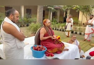 ﻿ புராணகிலாவிற்கு விஜயம் செய்த ஸ்ரீ ஸ்ரீ விதுசேகர பாரதீ சுவாமி