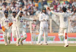 ஜடேஜாவின் மாயாஜாலம்... சுழலில் சிக்கியது தென் ஆப்ரிக்கா