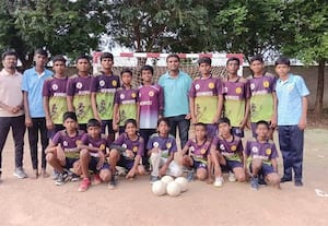 ﻿ மாநில அளவிலான போட்டிக்கு என்.வி., பள்ளி அணி தேர்வு