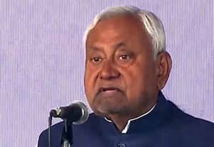10வது முறையாக பீஹார் முதல்வராக நிதிஷ் பதவியேற்பு; பிரதமர் மோடி பங்கேற்பு