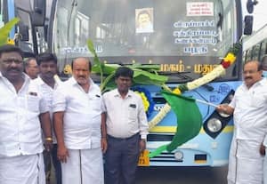 ﻿ புதிய பஸ்களை துவக்கி வைத்த அமைச்சர்