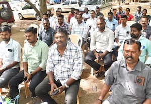 ﻿ காத்திருப்பு போராட்டம் 