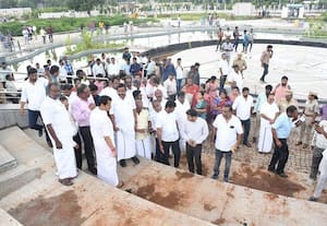 ﻿ கோவை செம்மொழி பூங்கா கட்டுமானத்தில் விதிமீறலா; கேள்விகளுக்கு பதிலளிக்காமல் அமைச்சர் நேரு நழுவல்