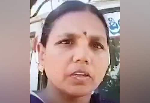 ﻿ பசித்தவர்களுக்கு உணவளிக்கும் சுனந்தா